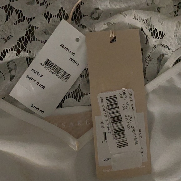 Keepsake The Label Sunshine Lace Shirt. - Picture 14 of 14